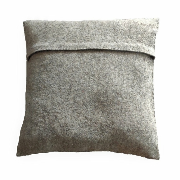 Arcadia Home Hand Felted Wool JOY - Wreath on Gray - Picture 2 of 6